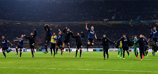 米兰吃老将红利上瘾！力邀41岁老臣回归，曾是马尔蒂尼接班人（米兰再押经验牌：力邀41岁功勋回巢，昔日马尔蒂尼衣钵传人）