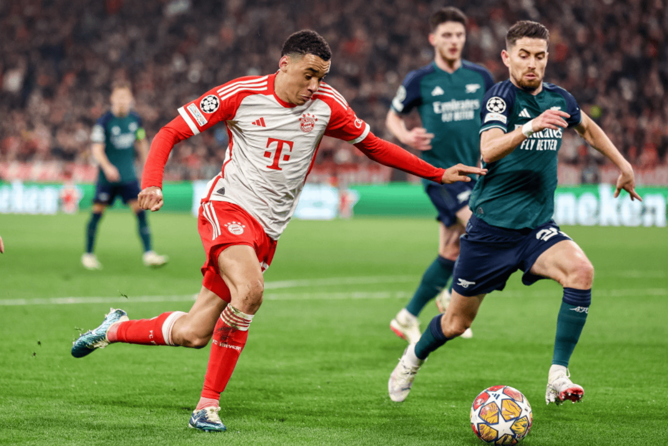 马卡：弗里克希望球队有更多休息，因此取消欧冠赛前踩场训练（马卡报：为让球队多休息，弗里克取消欧冠赛前踩场训练）