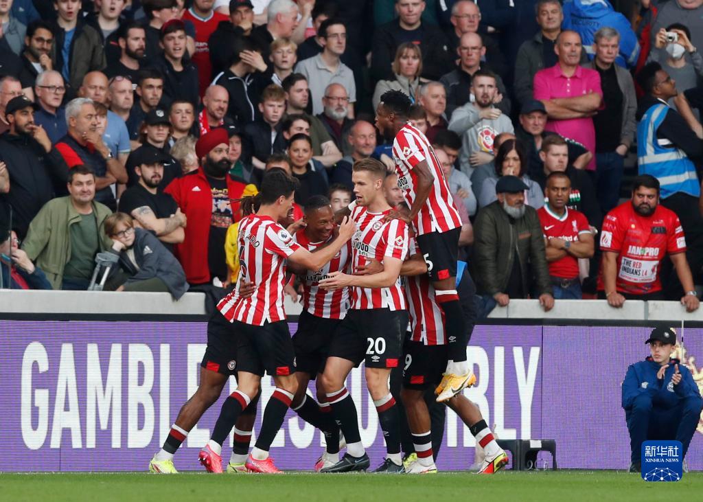 科瓦奇：首粒进球非常关键，随后的点球和红牌也起到了作用（科瓦奇：首球定基调，点球和红牌改变了比赛走势）