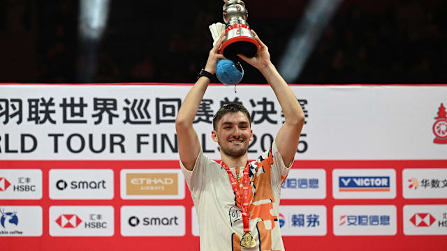 比赛中心态如何保持稳定？（比赛中如何稳住心态？）