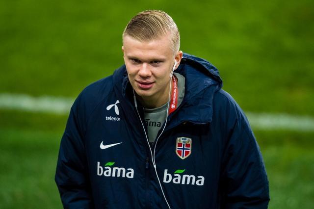 科瓦奇：施洛特贝克是球队领袖有权指出问题，不涉及个人矛盾（科瓦奇：施洛特贝克身为球队领袖，有权直指问题，与个人矛盾无关）