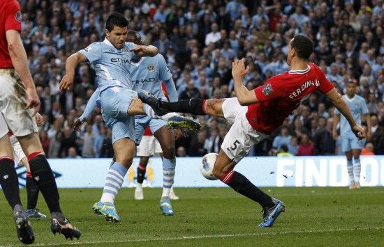 东契奇推动湖人交易字母哥，詹姆斯或否决（东契奇力推湖人求购字母哥，詹姆斯或将否决）