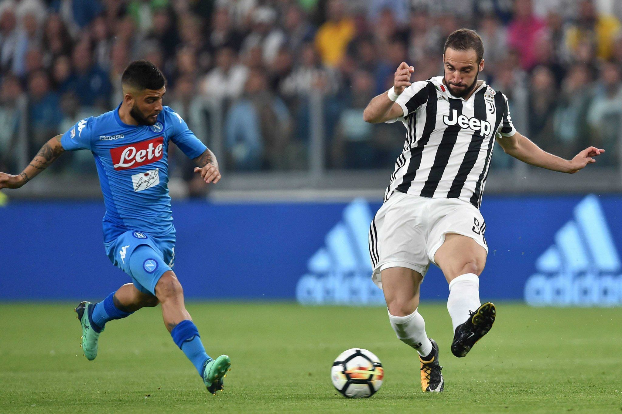 官方：武汉三镇前外援华莱士加盟巴乙升班马庞特普雷塔（巴乙升班马庞特普雷塔官宣签下武汉三镇前外援华莱士）