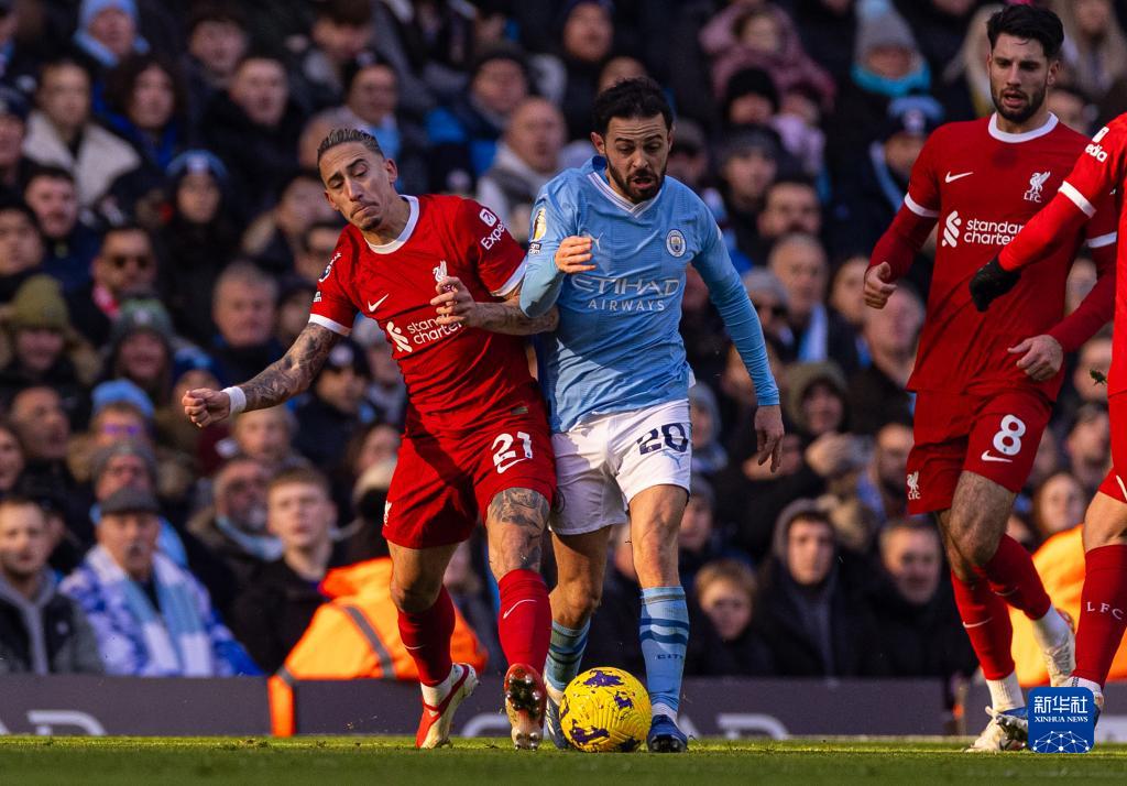 欧冠淘汰赛前瞻：巴黎对阵切尔西,（欧冠淘汰赛焦点战：巴黎迎战切尔西）